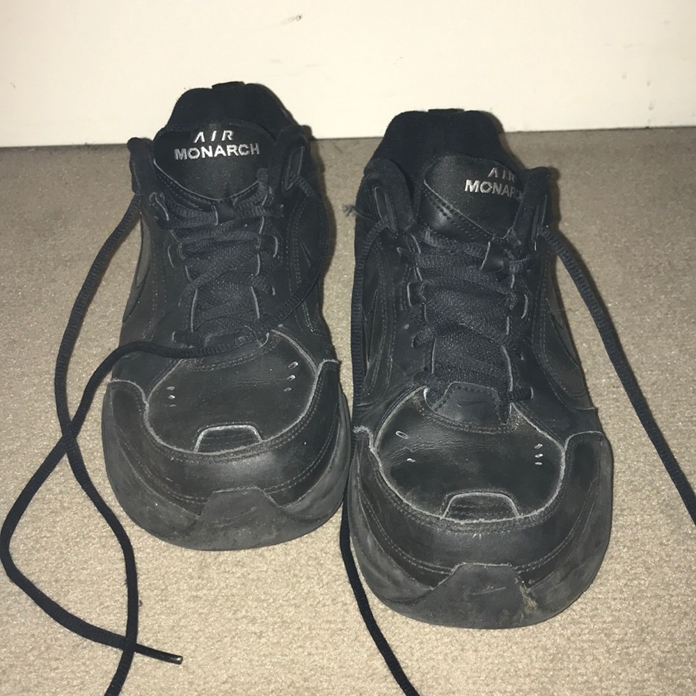 Nike Monach size 7.5